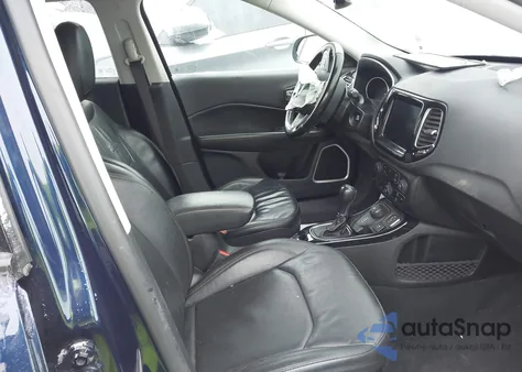 2021 Jeep Compass Limited 4X4 из США, поврежденный, VIN 3C4NJDCB3MT594308